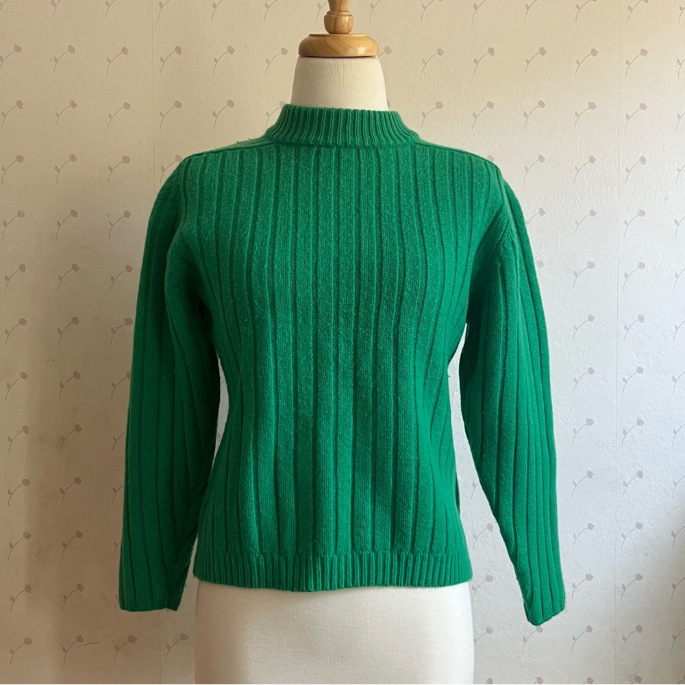 Vintage Liz Claiborne Green Ribbed Women's Sweater